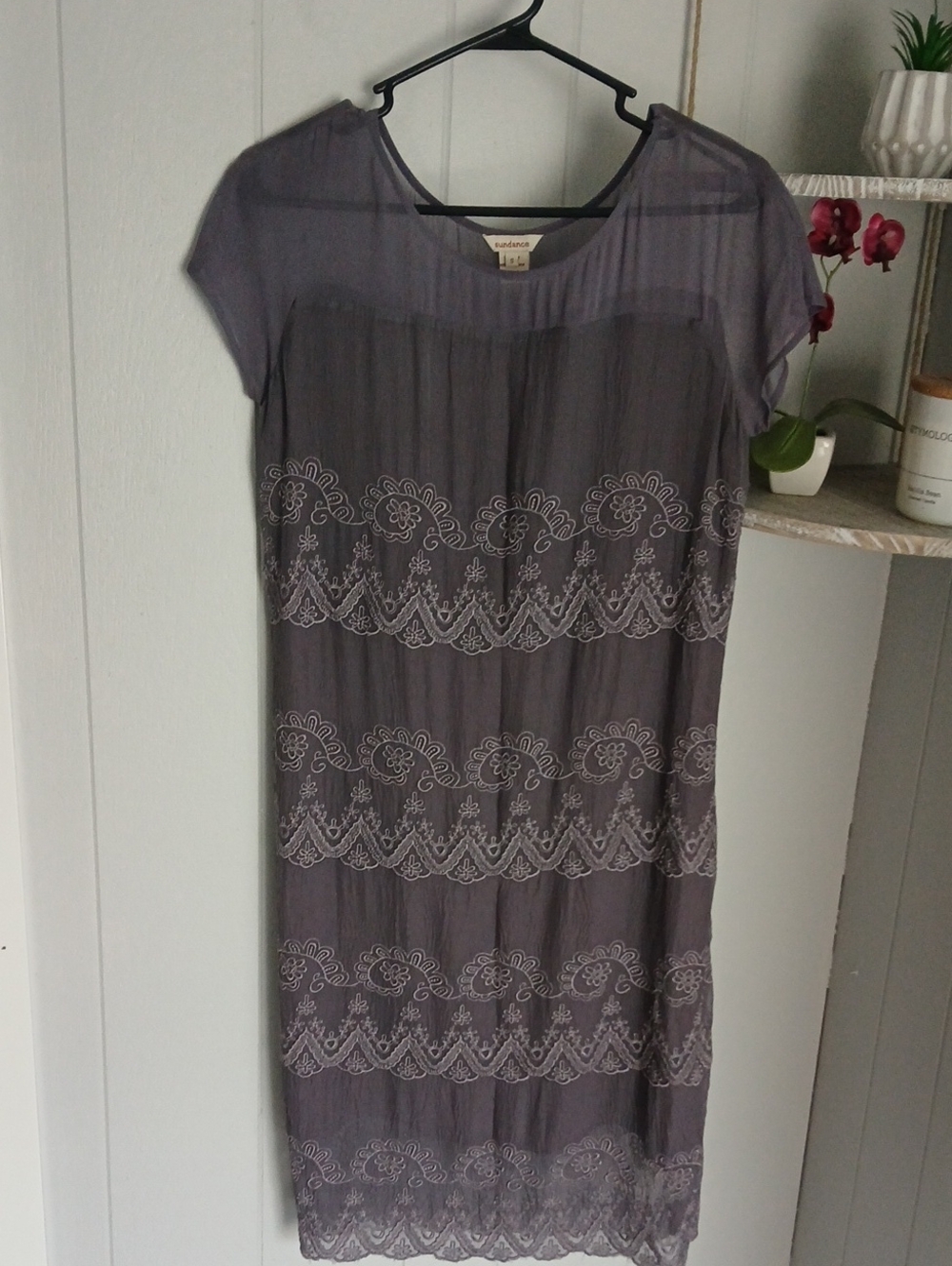 SUNDANCE SILK Embroidered Sheer Overlay Shift Dress - GrayPurple